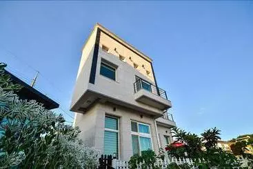 Sun And Moon Pension