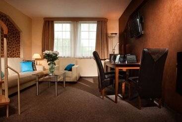 Great Polonia Kraków Airport   Ex Hotel Witek