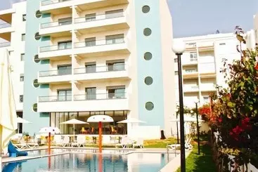 아파트호텔 L Escale Suites Résidence Hôtelière By 7av Hotels