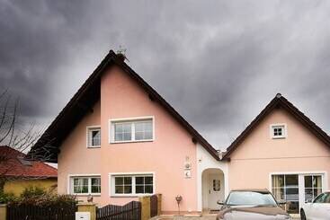 Panzió Bluestars Apartments