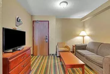 Hotel Quality Inn & Suites