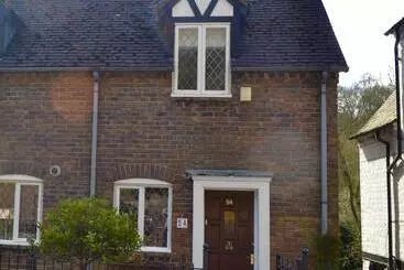 Riverbank Cottage