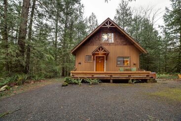 Hus på landet 67mf  Hot Tub   Pets Ok   Bbq   Sleeps 5