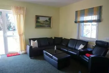 ホテル Pension Am Waldguertel