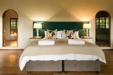 Crestwood Bed & Breakfast