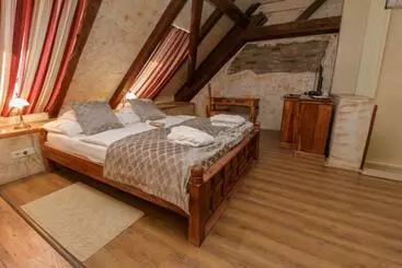 Hotel Puchner Kastélyszálló