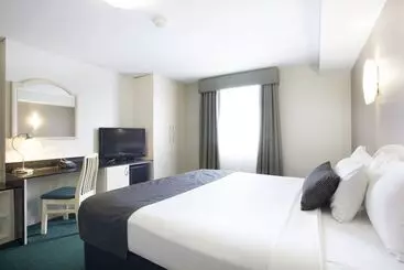 Отель Northbridge