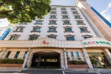 Hotell New Evergreen