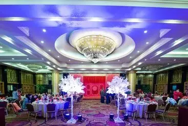 فندق Yantai Golden Gulf