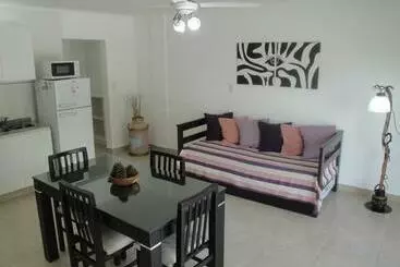 Aparthotel Aparts Lio Nell