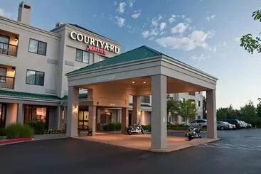 בית מלון כפרי Courtyard By Marriott Colorado Springs South