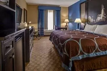 Surestay Plus Hotel By Best Western Alvin