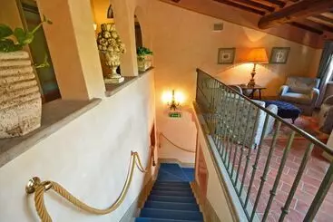 Отель Calamidoro