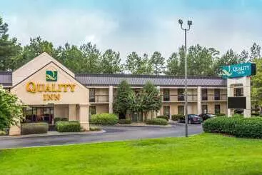 בית מלון כפרי Quality Inn Walterboro