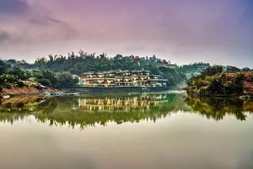 Grape County Resort