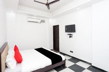 فندق Capital O Peaceful Stays Near Iskcon Temple Noida
