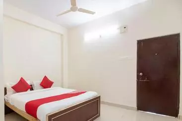 Hôtel O Shannu Residency