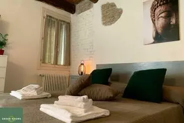 پانسیون Green Rooms Ferrara