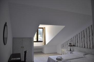 بنسيون La Posada De Proaza