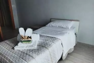 Majatalo Isola Verde Guest House