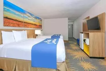 בית מלון כפרי Days Inn By Wyndham Tunica Resorts