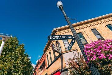 فندق Weathervane Inn