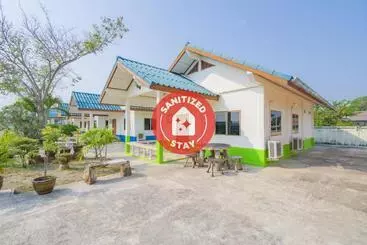 ホテル Oyo 658 Peamsook Resort