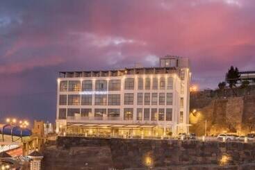 فندق Sarwat Park