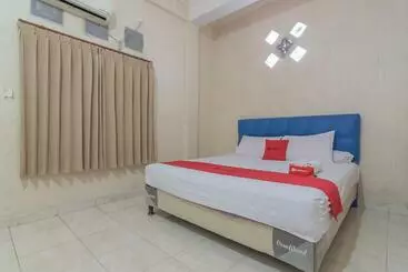 Pensjonat Reddoorz Syariah Near Terminal Batu Ampar 2