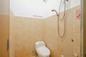 Pension Reddoorz Syariah Near Watervang Lubuk Linggau 2