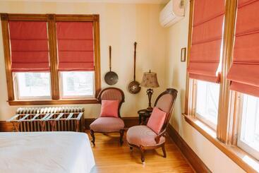 Alicion Bed & Breakfast