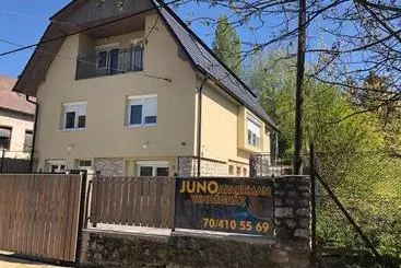 Majatalo Juno Apartman Vendégház