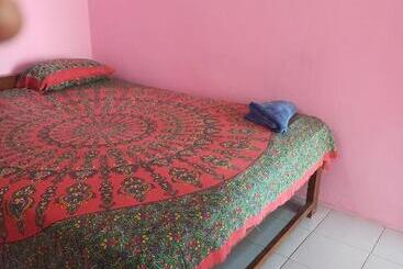 Pension Om Ganesh Naik Guest House