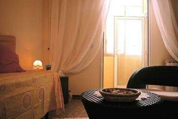 Пансион Alessandro Carro Affittacamere