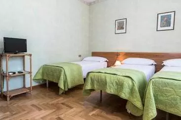 Majatalo Camere R 75