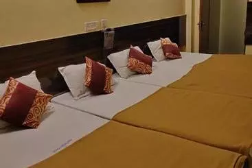 Hotel Swathisri Residency