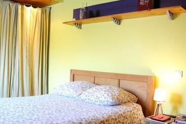 בית מלון כפרי Péniche Le Défi