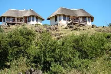 Hotelli Otters Den Self Catering Cottages