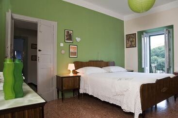 بنسيون Casa Dei Nonni