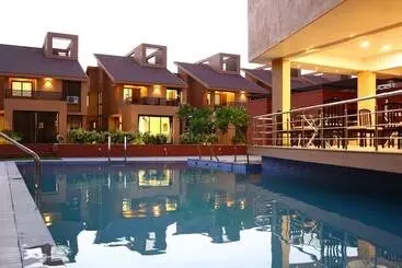 The Royal Castle Resorts