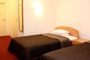 هتل Swedish Village