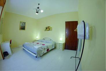 ベッドアンドブレックファースト La Collina