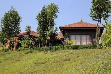 Hotel Romduol Island Chalet