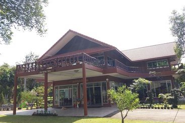 Hotel Phuaob Namsai Country Resort