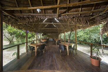 호텔 Amak Iquitos Ecolodge   All Inclusive