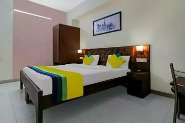 ホテル Itsy By Treebo   Starwood