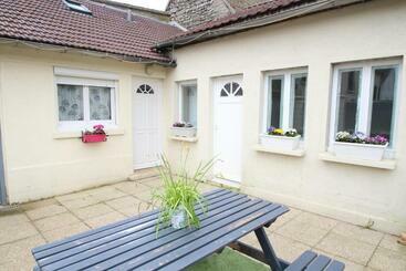 ベッドアンドブレックファースト La Maison De Campagne