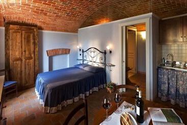 Сельский отель Risveglio In Langa