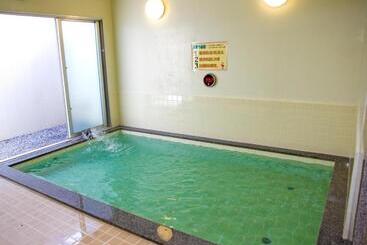 Pensão Nature Miraikan