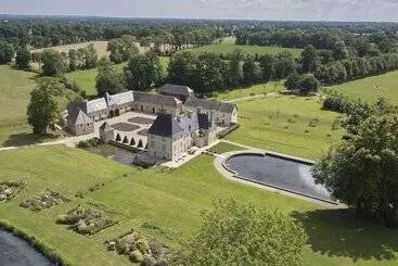 Hotel Manoir De Cléronde